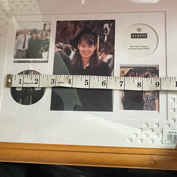 12” x 15” Picture Frame Large Wood Collage 5 Opening - Picture 3 of 8